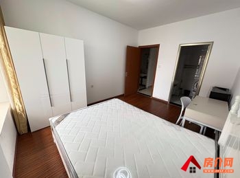 官渡万科魅力之城(一期)，2室1厅房子出租(合租)，租金每月