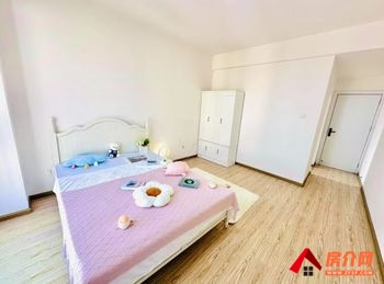 昙小苑小区房屋出租，盘龙昙小苑，3室1厅房子出租(合租)，欢