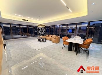 「昆明」西山朝朝暮暮,6室3厅房子出租(整租)，租金每月38