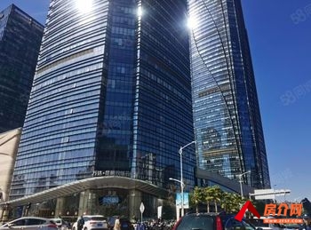 万达广场(北塔) >244m²写字楼出售，参考报价：1