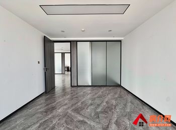 山灞大厦 >189m²写字楼出租,参考报价:5292元