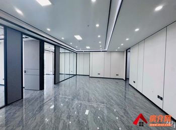 「昆明」和谐广场 >294m²写字楼出租,参考报价:9