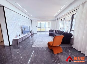 昆明官渡绿地东南亚中心428公馆 4室3厅房子出租(整租)，