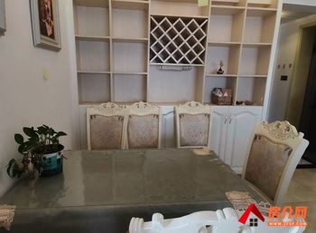 金泰国际一期小区房屋出租，五华金泰国际一期，3室2厅房子出租