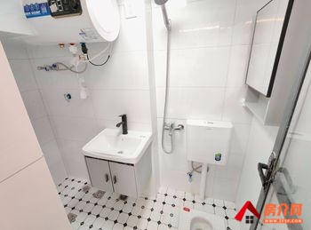 「昆明」盘龙昆明公交集团有限责任公司北站住宅区,1室1厅房子