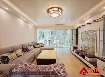 「昆明」西山经纬花苑,4室2厅房子出租(整租)，租金每月25