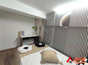 一米阳光小区房屋出租，西山一米阳光，3室2厅房子出租(合租)