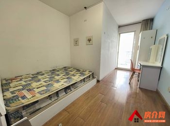 官渡忆春苑，3室2厅房子出租(合租)，租金每月600元