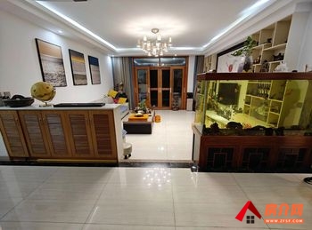 盘龙江东花园四季园，4室2厅二手房出售,报价：319.8万元