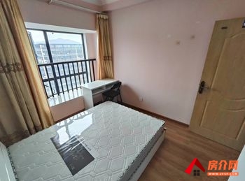 五华昆明恒大名都(东区)，3室2厅房子出租(合租)，租金每月