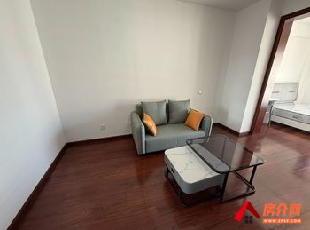 沁春苑小区房屋出租，昆明官渡沁春苑 3室2厅房子出租(合租)