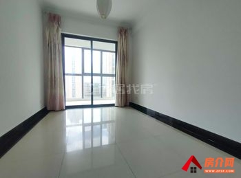 盘龙昆明广场中央(B区)，3室2厅房子出租(整租)，租金每月