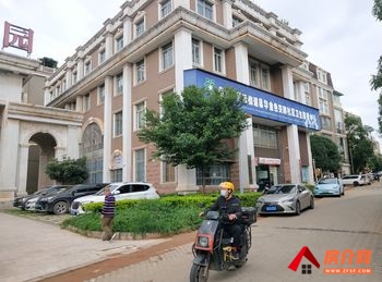 盘龙新迎片区2100m²商铺出售,参考报价:980万元