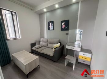 京江金翠小区房屋出租，盘龙京江金翠，1室1厅房子出租(整租)