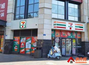 五华南屏街片区56m²商铺出售,参考报价:49.6万元