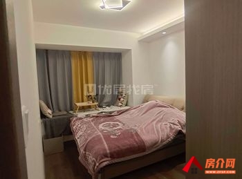 五华上悦天地，3室2厅房子出租(整租)，租金每月2400元