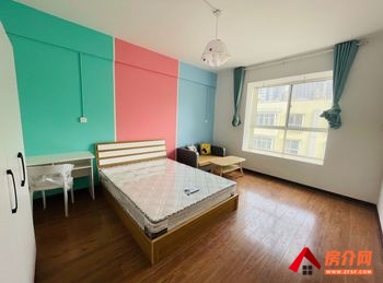 西山何家院小区，1室1厅房子出租(合租)，租金每月1000元