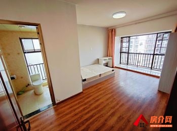 西山香缇玫瑰，2室1厅房子出租(合租)，租金每月600元