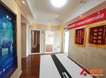 昆明万达国际精装公寓 >100m²写字楼出租,参考报价 昆明万达国际精装公寓 >100m²写字楼出租,参考报价