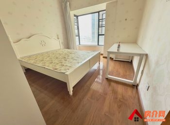 西山润城5区,4室2厅房子出租(合租),租金每月500元 西山润城5区,4室2厅房子出租(合租),租金每月500元