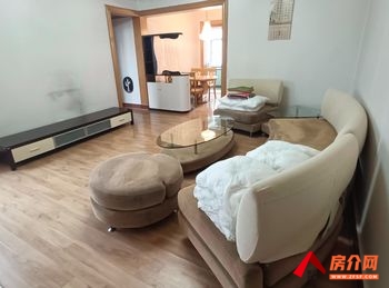 盘龙人民巷11号院，3室2厅房子出租(整租)，租金每月209