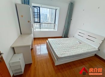 金恒财富广场小区房屋出租，盘龙金恒财富广场，3室1厅房子出租