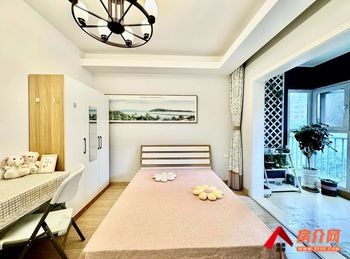 盘龙万科城市之光，3室1厅房子出租(合租)，租金每月500元