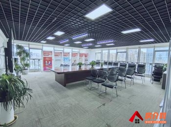 「昆明」财智心景 >560m²写字楼出租，参考报价：面