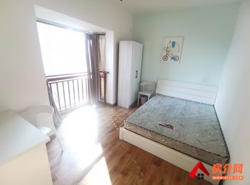 西山南亚风情第壹城南亚星辰苑，3室1厅房子出租(合租)，租金