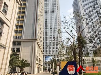 中铁云时代广场 >340m²写字楼出租,参考报价:面议