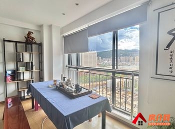 中铁云时代银杏 >120m²写字楼出租,参考报价:43 中铁云时代银杏 >120m²写字楼出租,参考报价:43