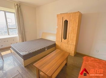 昆明西山观澜花园 3室1厅房子出租(合租)，租金每月600元