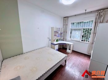 呈贡幸福小区，3室2厅房子出租(合租)，租金每月650元