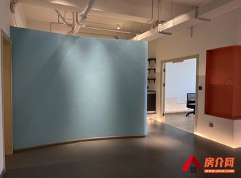 金地中心 >158.65m²写字楼出租,参考报价:98