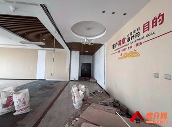 大都摩天购物中心写字楼 >720m²写字楼出租,参考报