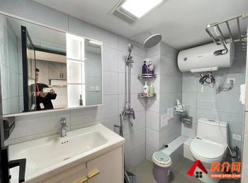 五华上悦天地(商住楼),1室1厅房子出租(整租),租金每月1 五华上悦天地(商住楼),1室1厅房子出租(整租),租金每月1