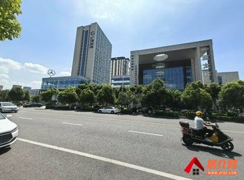 「昆明」广泽中心 >400m²写字楼出售，参考报价：2