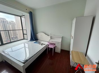 官渡海伦国际海伦区，2室2厅房子出租(合租)，租金每月600