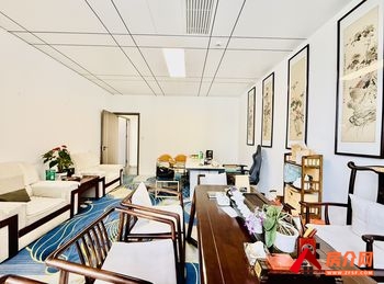 昆明中海国际中心 >295m²写字楼出租，参考报价：9