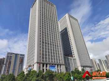 中铁云时代广场 >470m²写字楼出售，参考报价：30