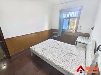 五华昆明市一建司职工住宿区,3室1厅房子出租(合租),租金每 五华昆明市一建司职工住宿区,3室1厅房子出租(合租),租金每