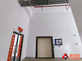 官渡长水机场1300m²厂房出租,参考报价:面议 官渡长水机场1300m²厂房出租,参考报价:面议