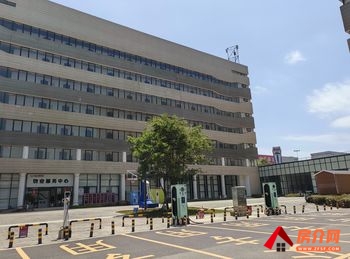 官渡长水机场1300m²厂房出租,参考报价:面议 官渡长水机场1300m²厂房出租,参考报价:面议