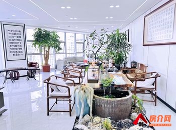 云投中心 >680m²写字楼出租,参考报价:面议 云投中心 >680m²写字楼出租,参考报价:面议