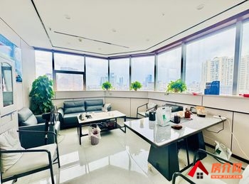 世博大厦 >360m²写字楼出租，参考报价：9000元