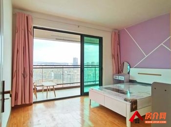 官渡海伦国际泰晤士区，3室2厅房子出租(合租)，租金每月60