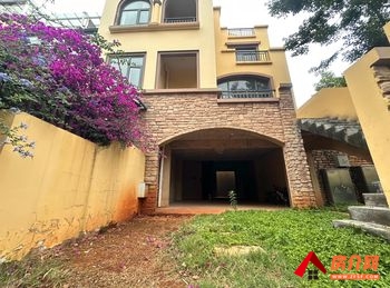 安宁仁鼎金湖盛景(别墅)，4室2厅别墅出售,报价：130万元