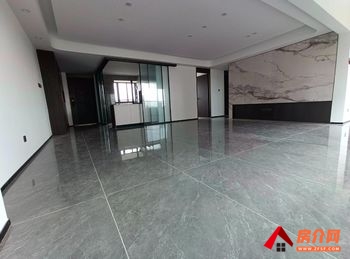 旭辉广场铂宸府小区二手房丨盘龙旭辉广场铂宸府，4室2厅二手房