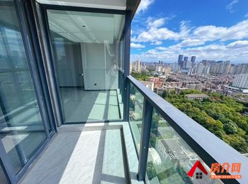 艺城春城玖号小区房屋出售，西山艺城春城玖号，4室2厅，报价：