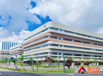 昆明官渡长水机场600m²厂房出租，参考报价：9000元/月